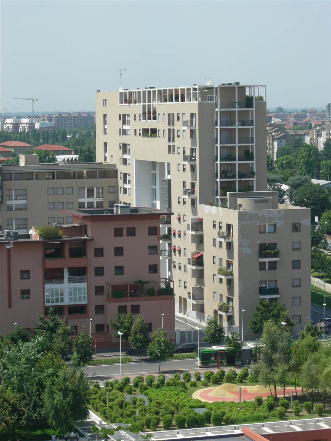 Foto 4, garage-posto-auto in Bicocca