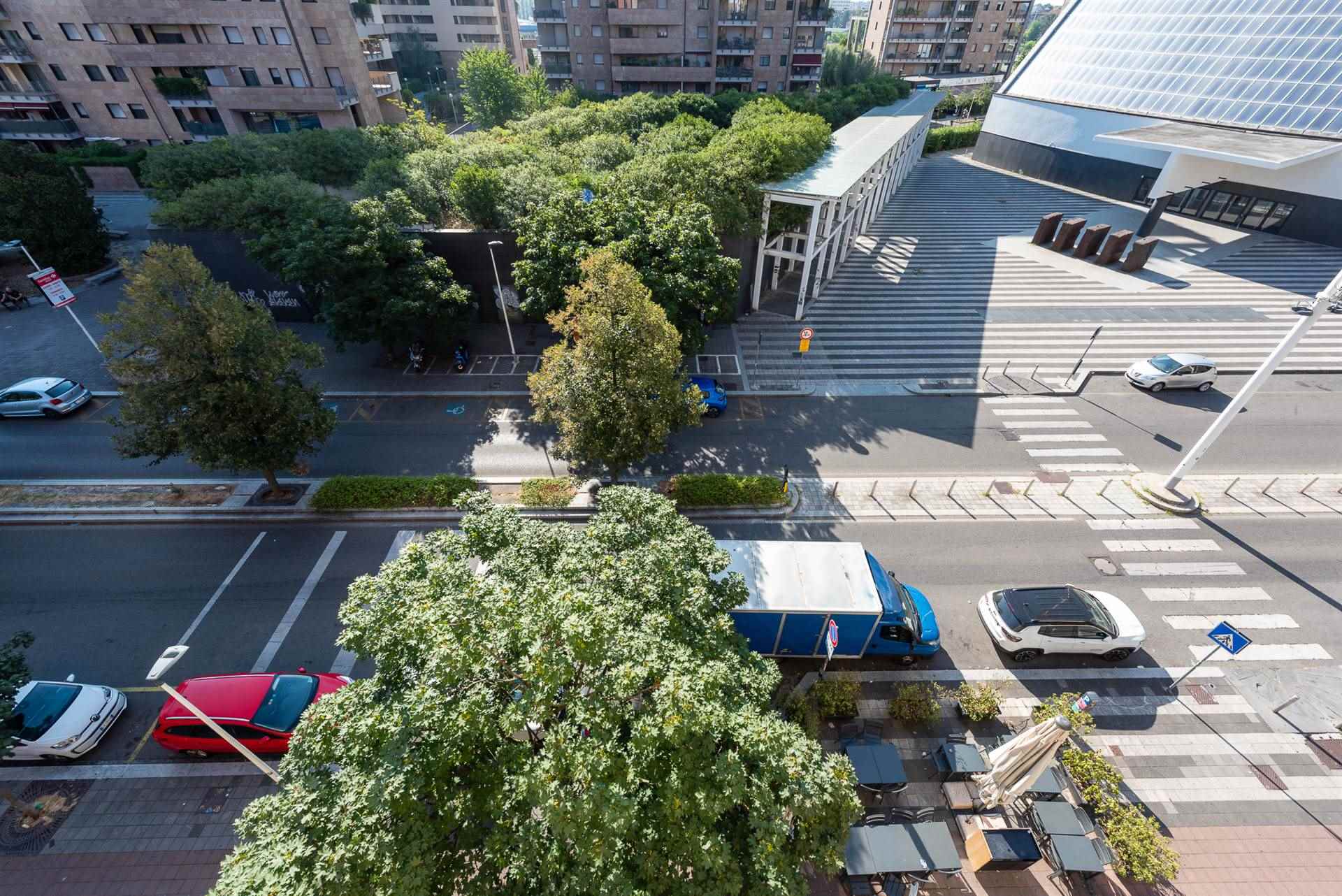 Foto 42, trilocale in Bicocca