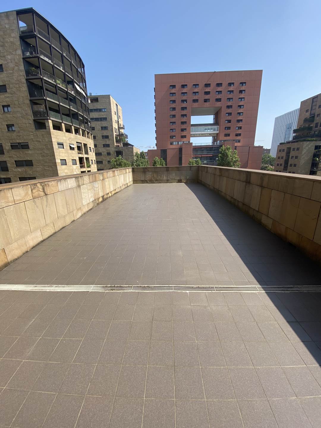 Foto 12, trilocale in Bicocca