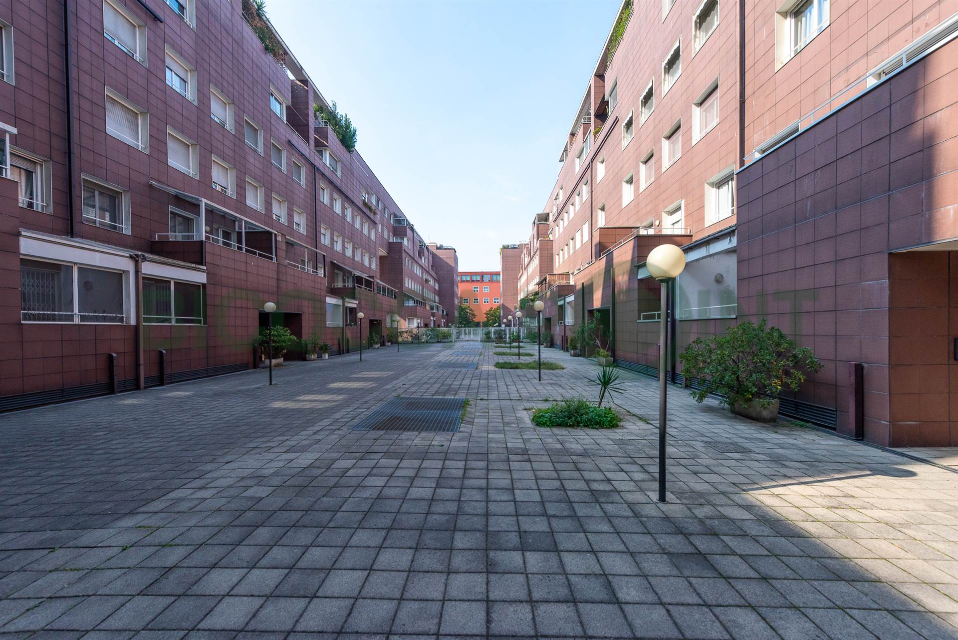 Foto 43, trilocale in Bicocca